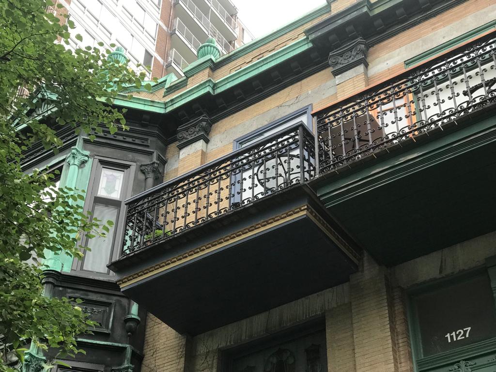 Refaire l’architecture classique du balcon